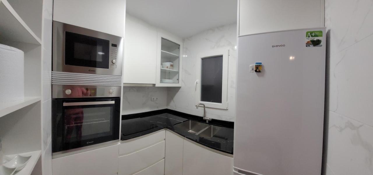 Apartamento Bajo Con Terraza Y Piscina トレビエハ エクステリア 写真