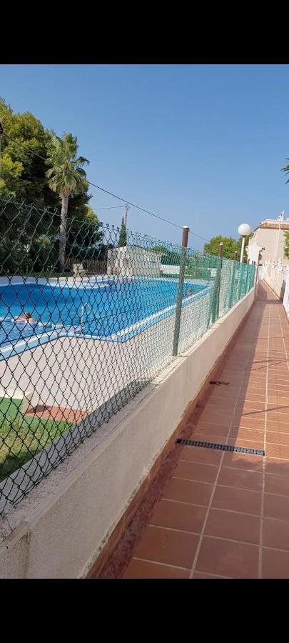 Apartamento Bajo Con Terraza Y Piscina トレビエハ エクステリア 写真